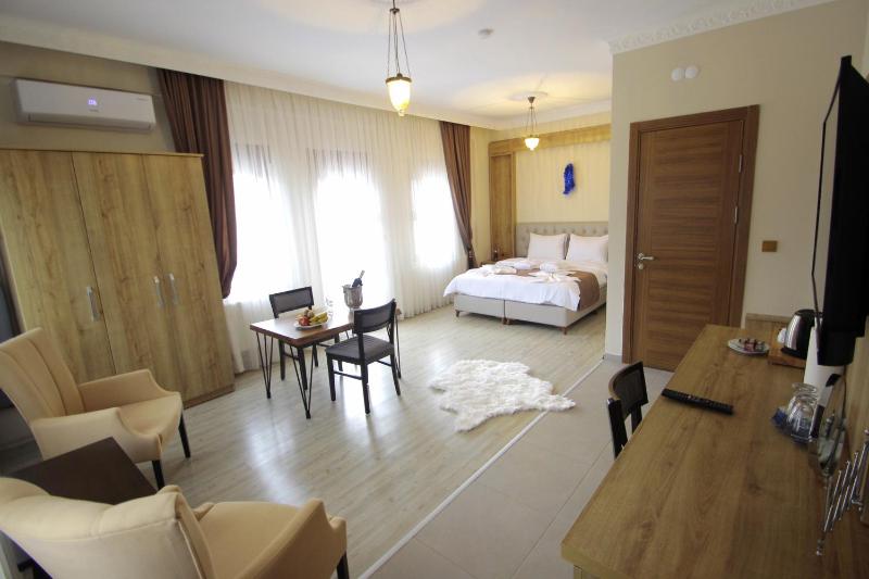 Suite with Mountain View image 2