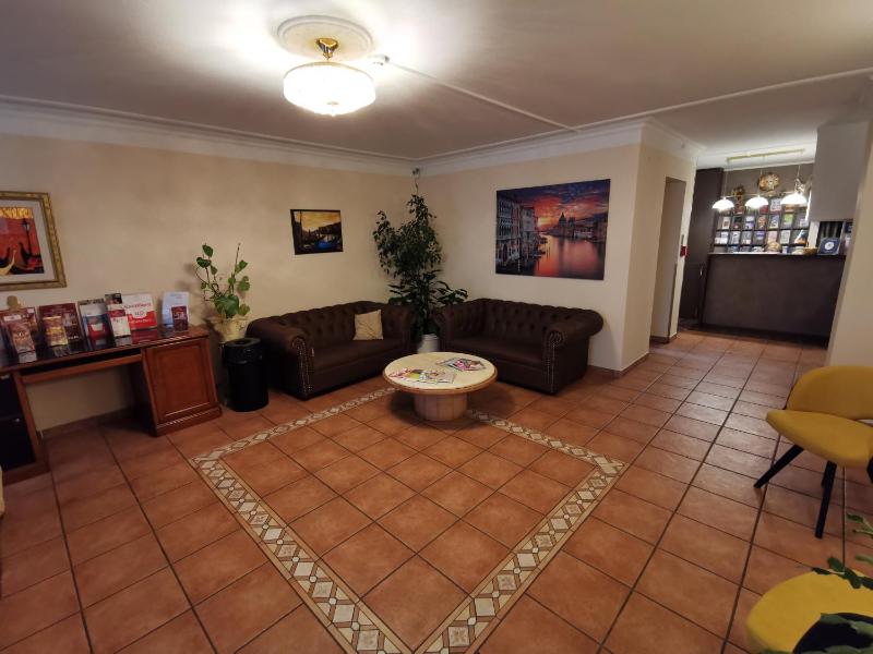 Hotel Bajazzo - image 13