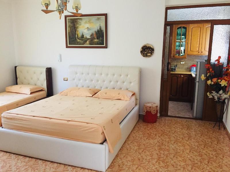 Jemin Apartment - image 6