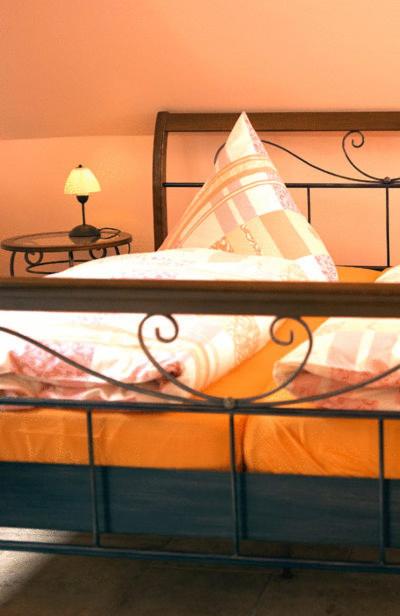 Double Room image 2
