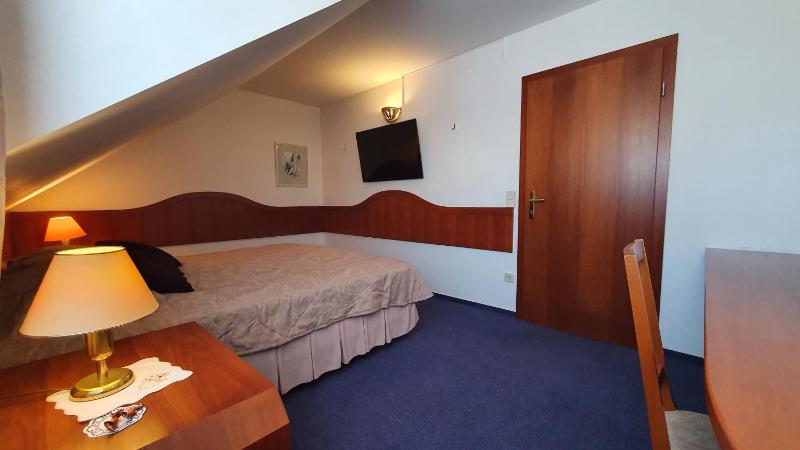 Double Room image 1