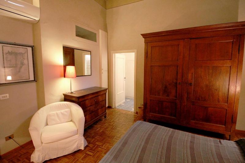 Superior Apartment image 2