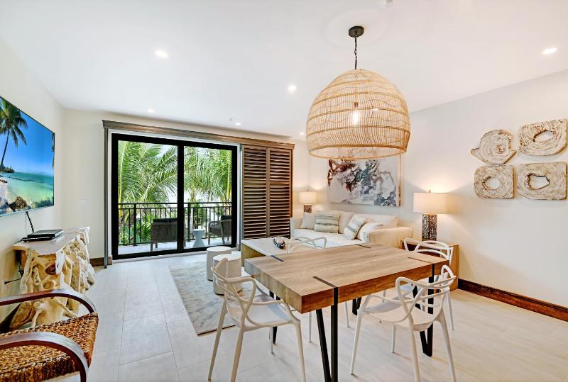 Bali Hai Beach Resort - image 18