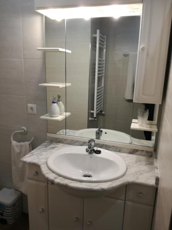 Studio Apartment image 3