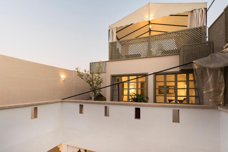 Riad Hissan - image 7