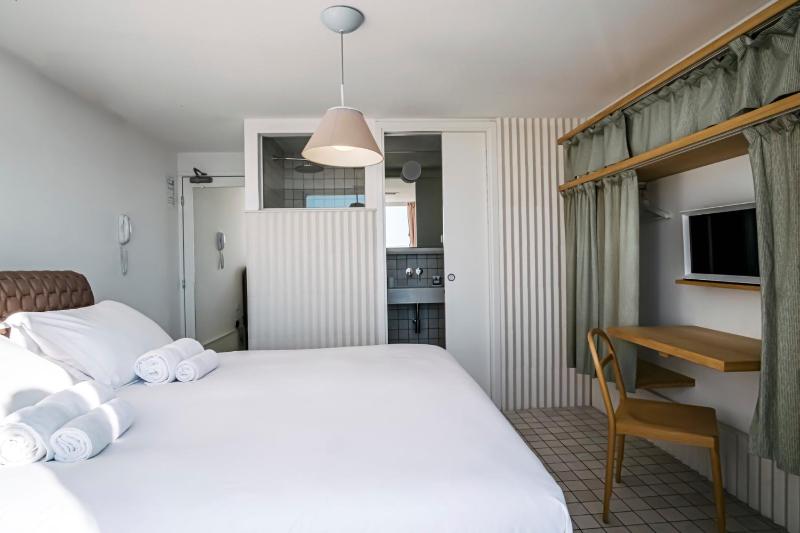 Double Room with Sea view and Terrace - Second Floor image 3