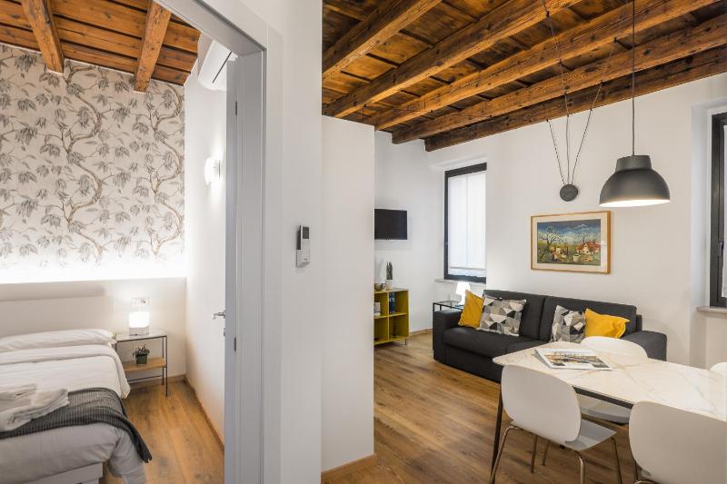 Flats4Rent Casa di Tea - image 10