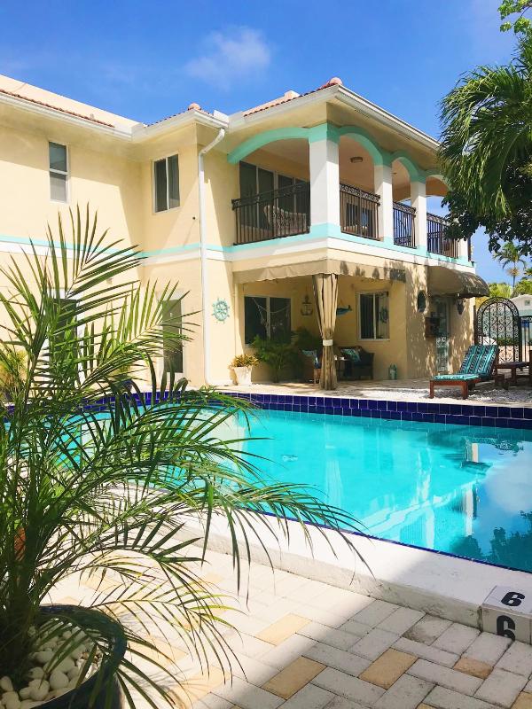 Beach Aqualina Apartments - image 1