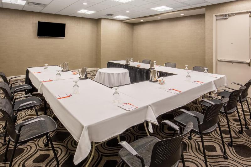 Crowne Plaza Phoenix Airport - PHX By IHG - image 14