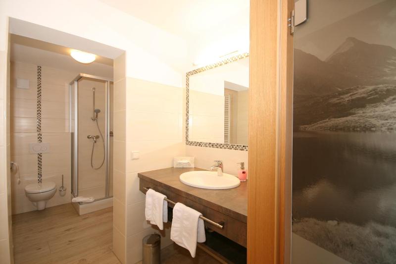 Double Room image 2