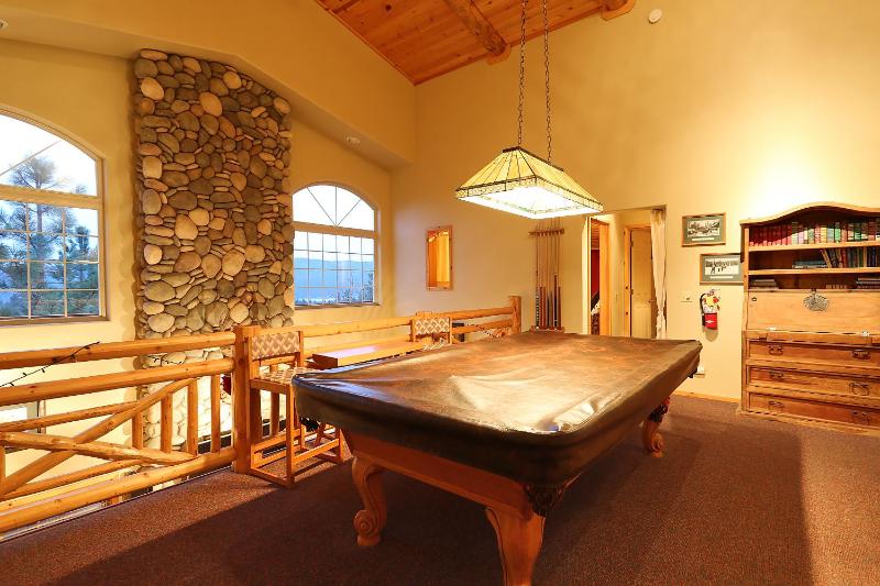 Summit Ski-Inn Ski-Out - image 16
