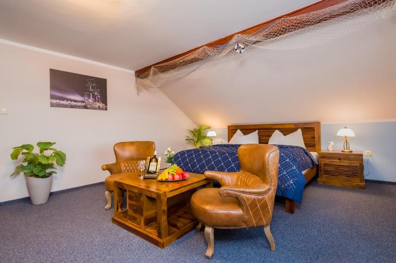 Superior Double Room image 1