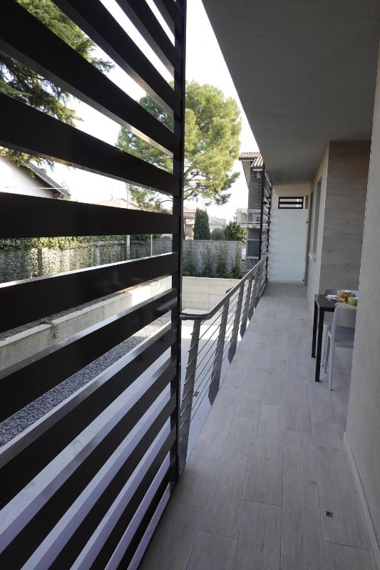 Homingarda Apartments Pool & Garden Near Lake Garda and Center - image 12