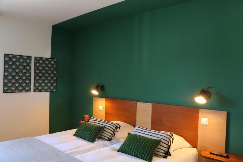 Double or Twin Room with Bathroom image 2