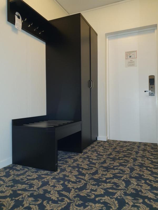 Family Room (2 Adults + 2 Children) image 3
