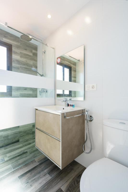 Double Room with Sea View image 1
