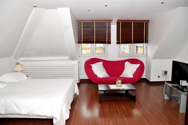 Suite image 2