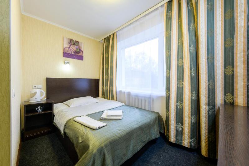 Standard Single Room image 4