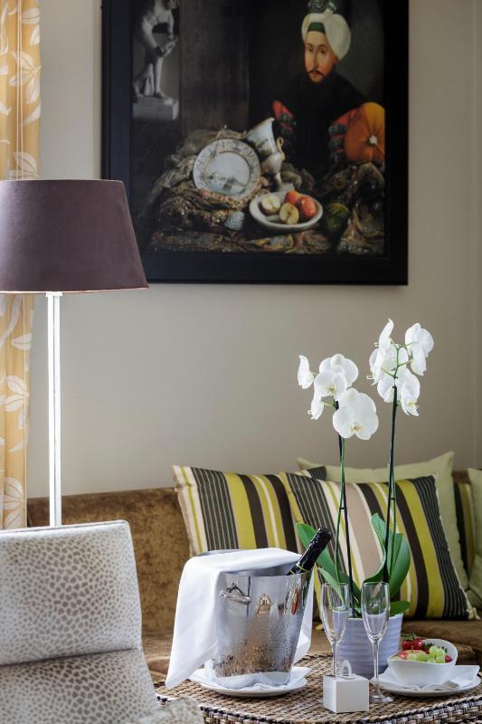 Superior Suite image 4