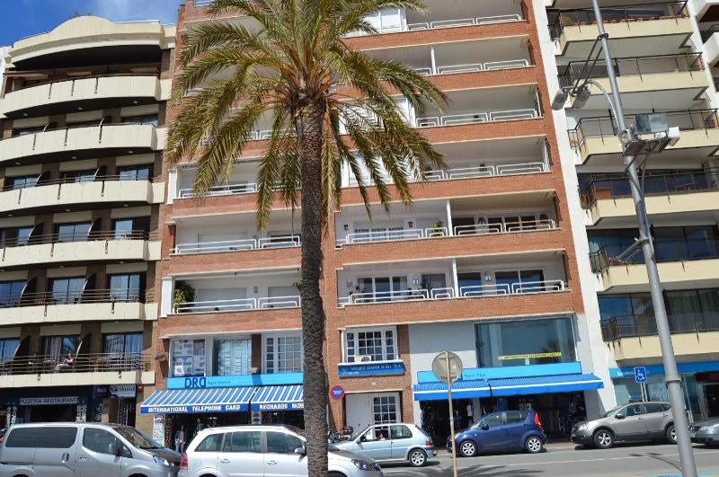 Vivalidays Rosalia - LLoret de Mar centro - image 22