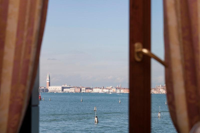 Classic Double Room with San Marco View image 1