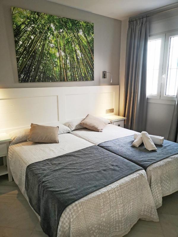 Twin Room - Annex image 2