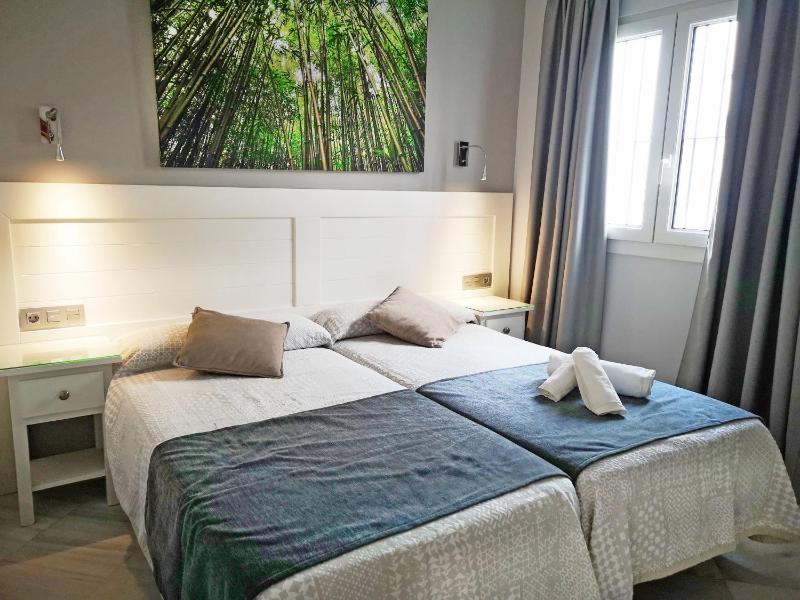 Twin Room - Annex image 3