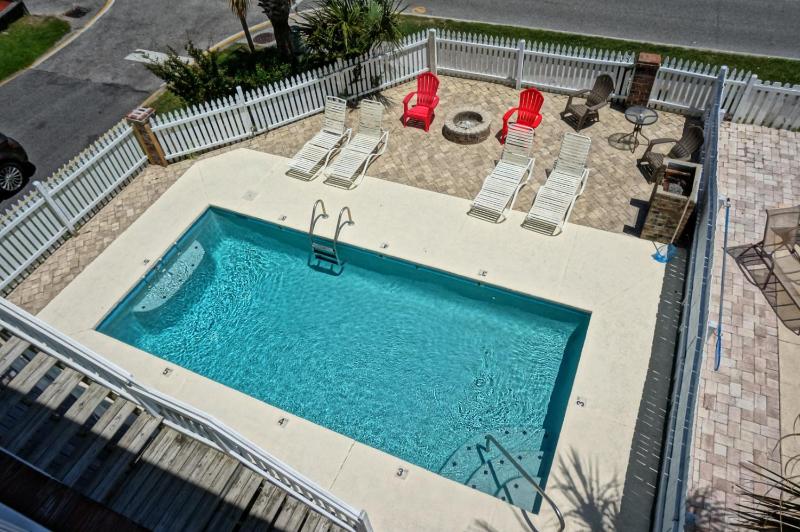 Five-Bedroom House image 4