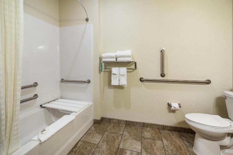 King Room - Disability Access image 2