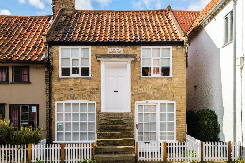One-Bedroom House image 2