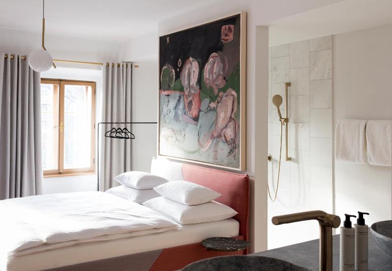 Kai 36 - Hotel zwischen Fels und Fluss - image 36