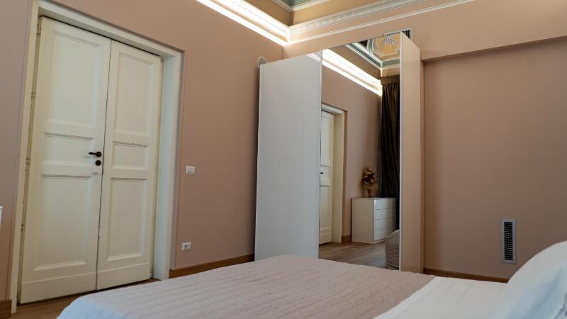 Apartment with Balcony image 3