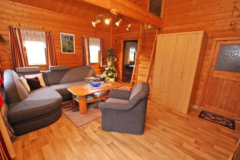 One-Bedroom House image 2