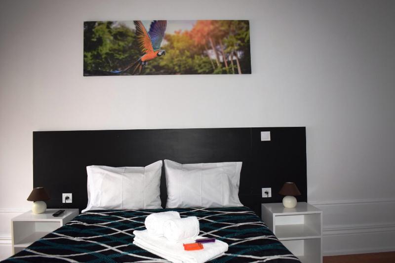 Double Room image 3
