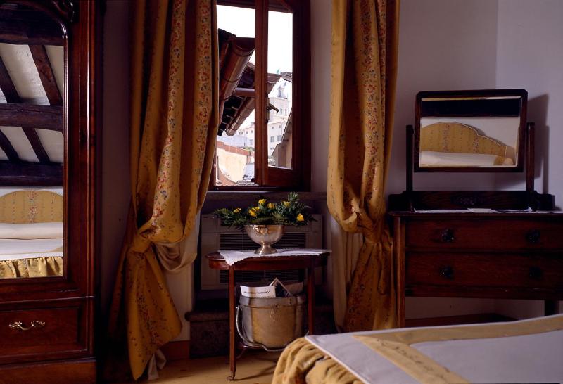 Triple Room image 1