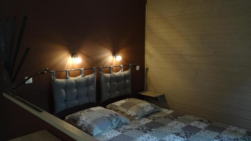 One-Bedroom Cottage image 2