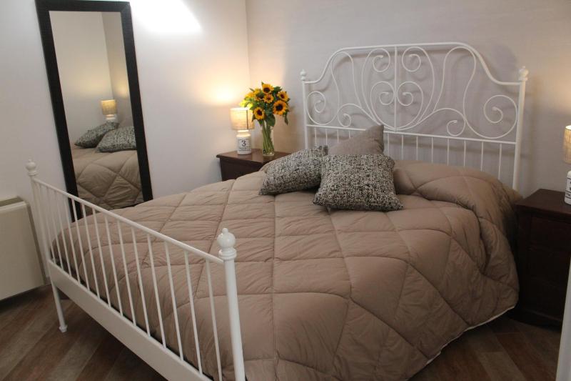 Double Room image 4