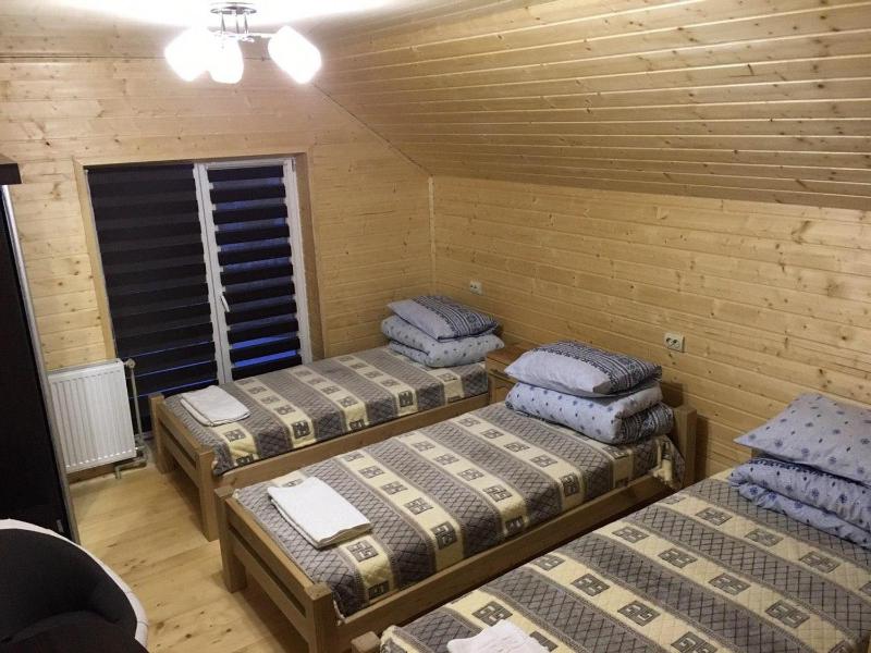 Classic Triple Room image 2