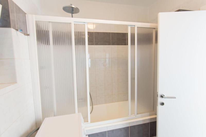 Two-Bedroom Holiday Home image 4