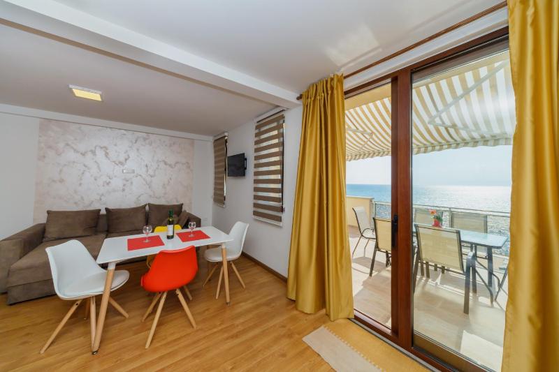 Two-Bedroom Suite image 2