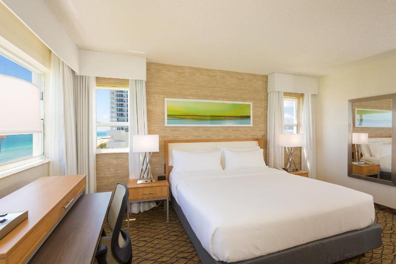 Holiday Inn Miami Beach-Oceanfront an IHG Hotel By IHG - image 4