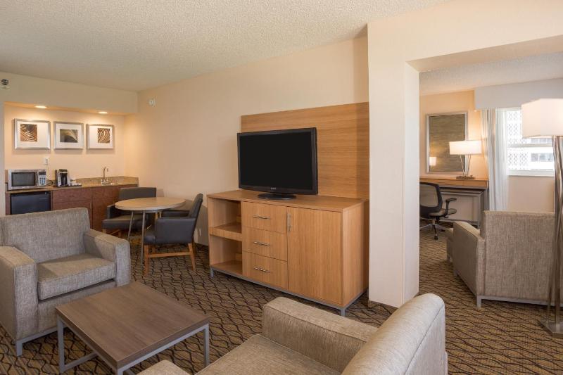 Holiday Inn Miami Beach-Oceanfront an IHG Hotel By IHG - image 34