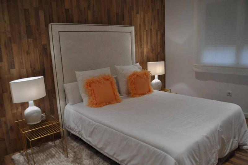 Two-Bedroom House image 2