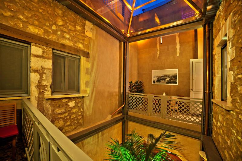 One-Bedroom Suite image 2