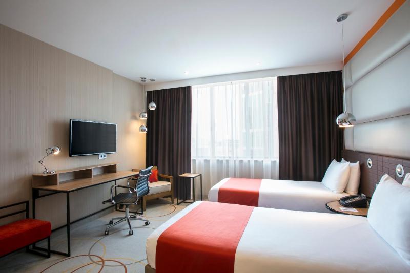Standard Room with Two Single Beds image 3