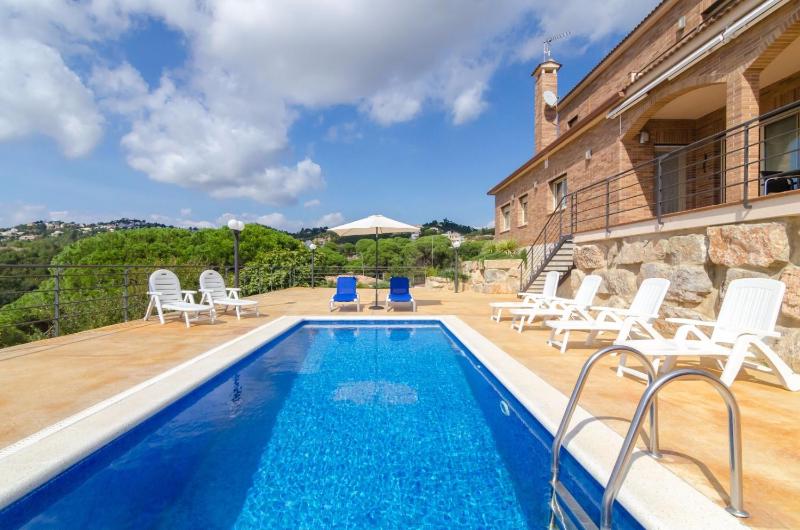 Villa with Private Pool image 3