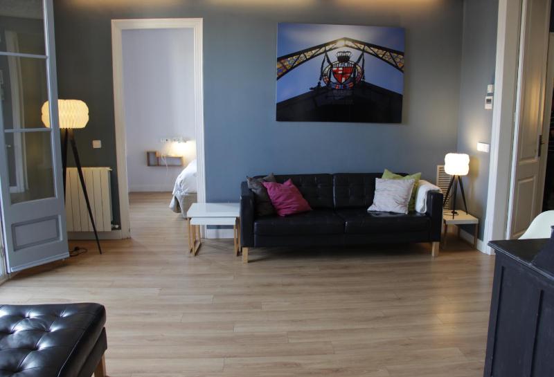 Mr. Serrano Apartments - image 6
