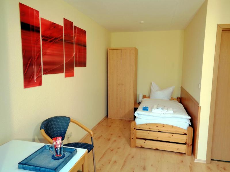 Standard Single Room with Shower image 1