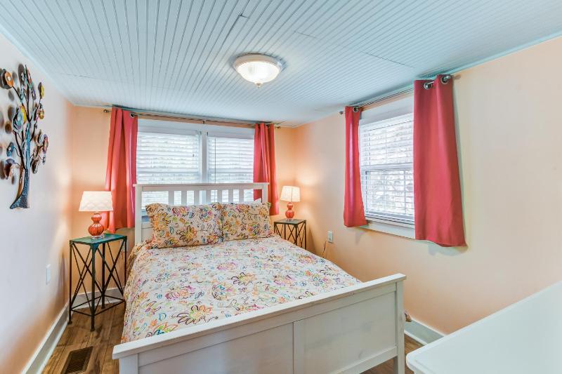 Three Bedroom House image 2