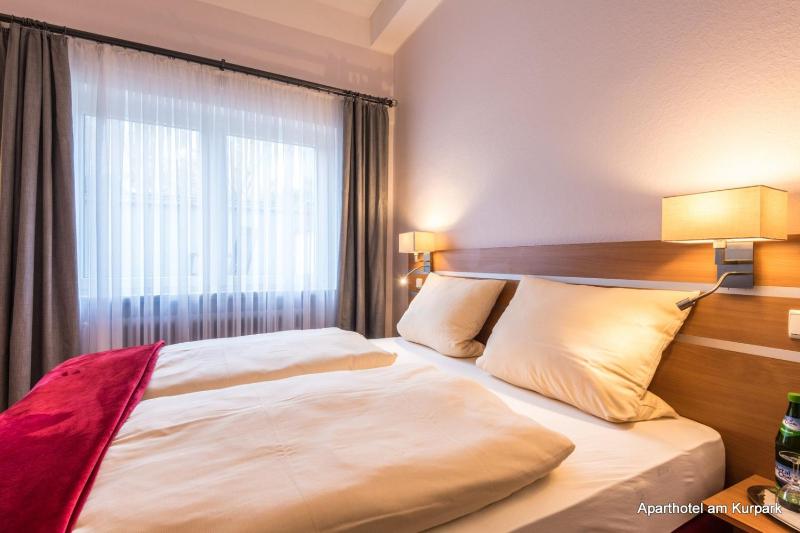 Standard Double Room image 3